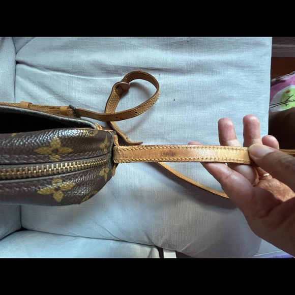 Louis Vuitton Jeune Fille PM - Picture 10 of 15